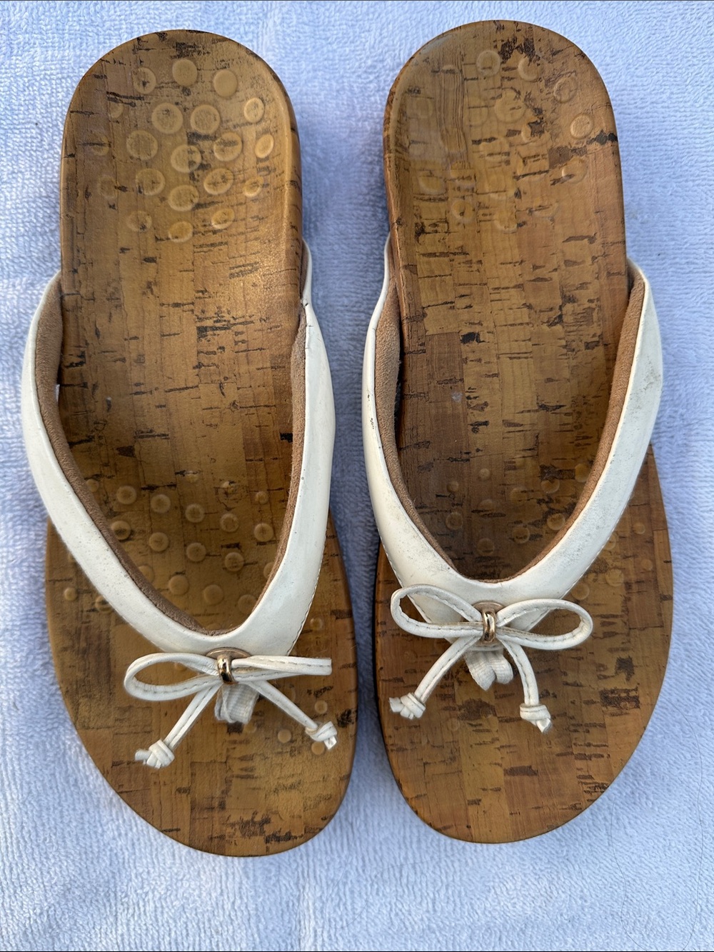Vionic Bella White Cork Orthotic Arch Support Bow Flip Flop Sandals Size 8